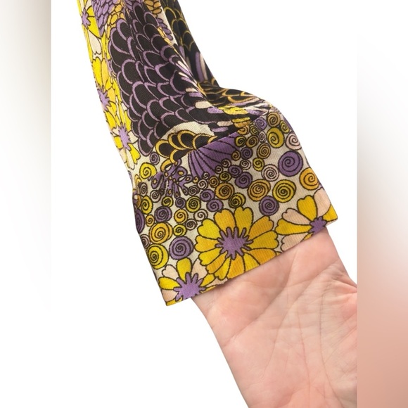 Vintage Loungewear by Danville Purple and Yellow psychedelic Floral Jumpsuit - Picture 6 of 17